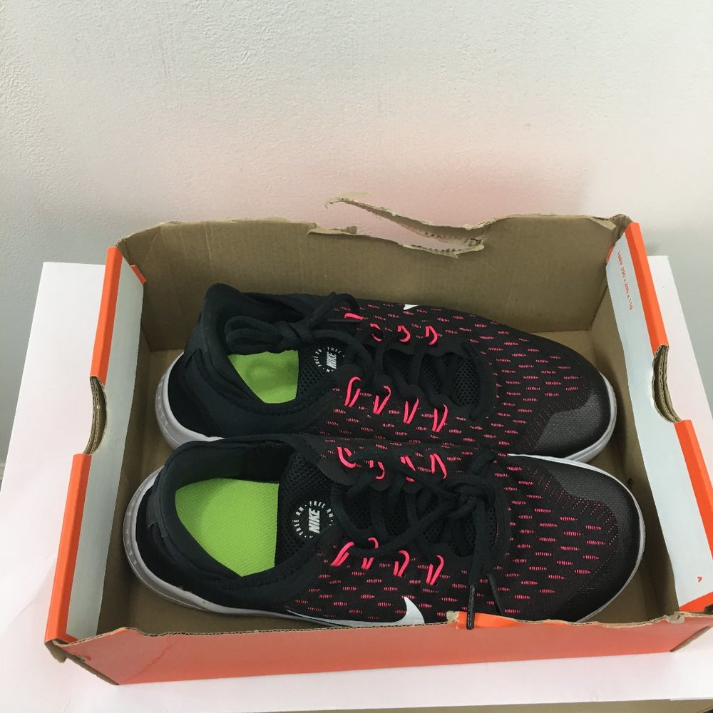 NEW Nike RN 2018 (GS)  Youth Shoes Sneakers 7.5Y